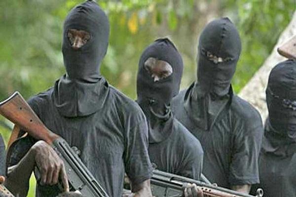 In a daring assault, a heavily armed gang of bandits, equipped with sophisticated weapons, including AK-47 rifles, targeted a joint military camp at Nahuta village in the Batsari Local Government Area of Katsina.