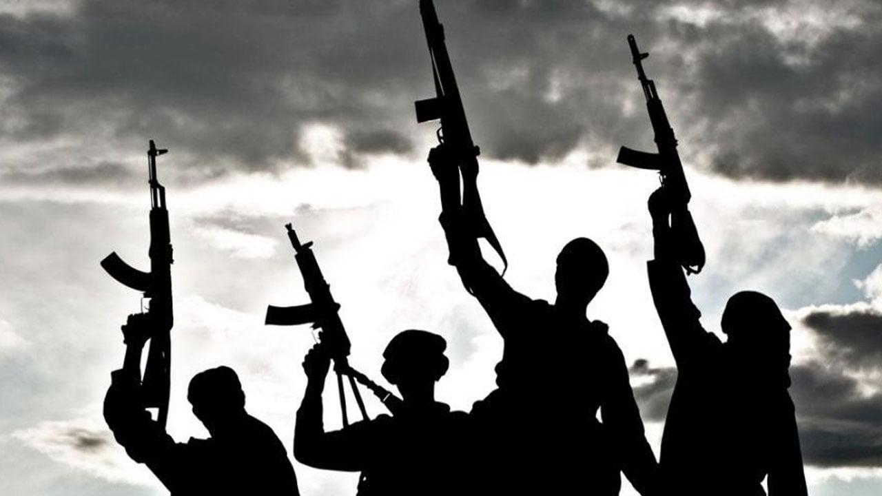 Gunmen Abduct Palace Officials, Torch Homes in Fresh Plateau Attack
