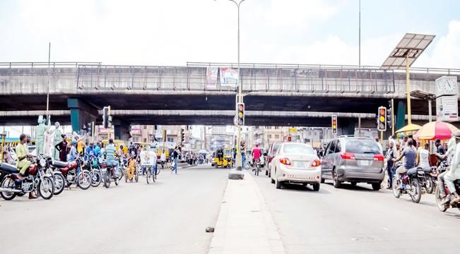 Residents of Lagos are pleading with the state Government to find a lasting solution to the high cost of accomodation in the state, before it gets out of hand.