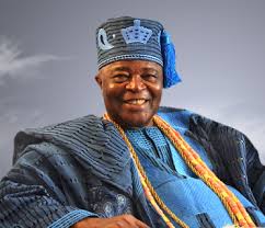 The Alake and Paramount Ruler of Egbaland, Oba Adedotun Aremu Gbadebo, has thrown his weight behind the Ogun State government's