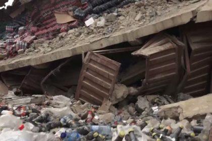 In a tragic incident, multiple individuals are trapped after a one-story building collapsed in Minna, the capital of Niger State