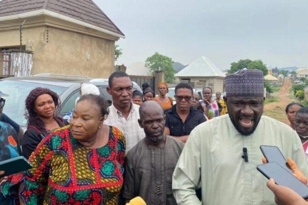 Residents and property owners in the Committee on Resettlement and Development (CRD) layout in Lugbe, Federal Capital Territory