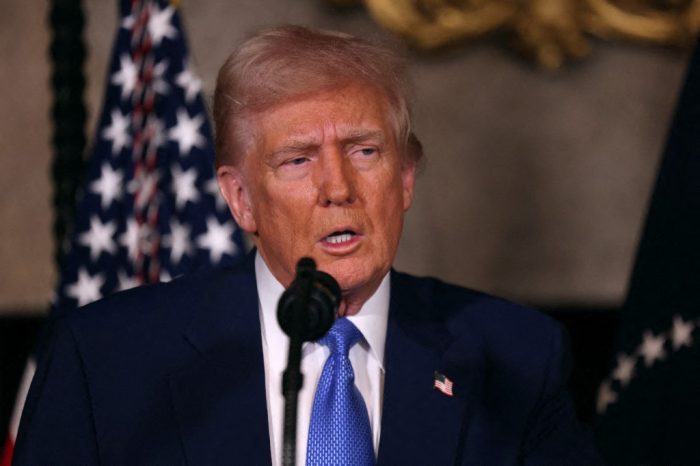 The United States government has announced the termination of legal status for over 532,000 immigrants, requiring them to leave the country within 30 days.