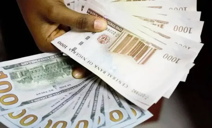 The Naira continued its upward trend on Thursday, closing at ₦1,553.11 per dollar in the official foreign exchange market. According to data released by the Central Bank of Nigeria (CBN), this marks a gain of ₦12.35 compared to Wednesday’s rate of ₦1,565.46—representing a 0.79% appreciation.