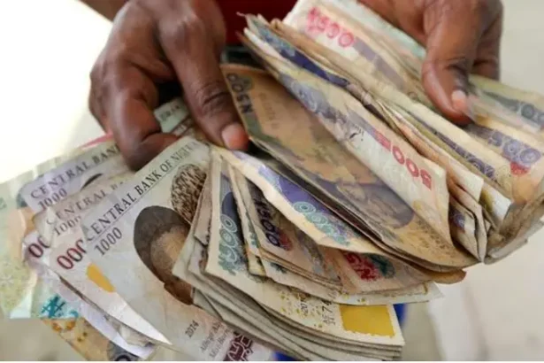 Naira Strengthens to N1,450/$ at Parallel Market, Gains for Third Straight Day at Official Window