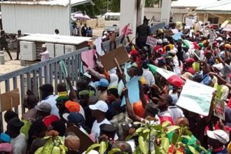FCTA Workers Stage Protest, Demand Improved Welfare and Minister's Exit
