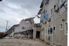 Several Injured as Building Collapses in Lagos Island