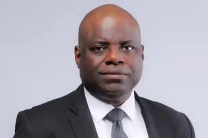 President of NIOB, Daniel Kolade, speaking at his investiture ceremony in Abuja.