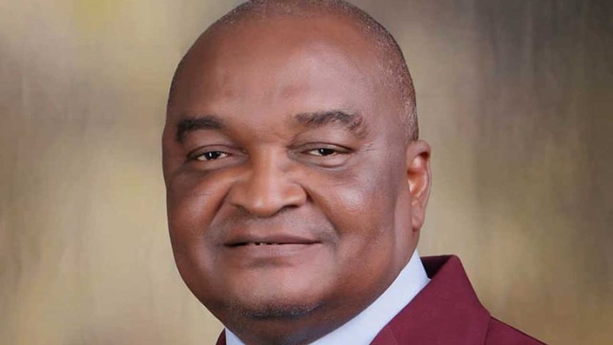 Former NITP president Nathaniel Atebije speaking on professionalism and urban planning ethics at ATOPCON Abuja inauguration.