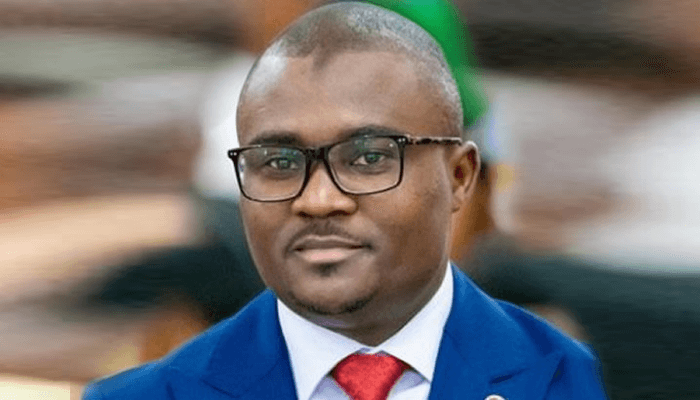 Rabiu Olowo speaking at the 7th Africa Islamic Finance Conference in Lagos.