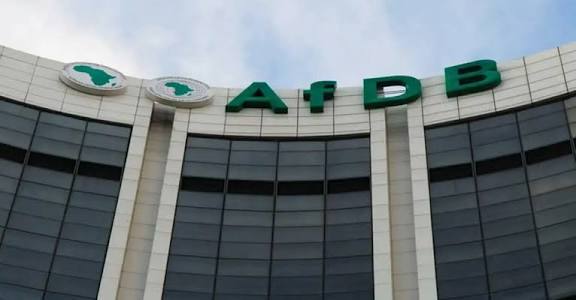 AfDB Approves $500M Loan to Boost Nigeria’s Economic Reforms and Energy Transition