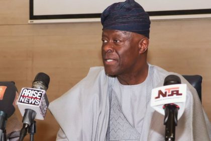 FG Bans Physical Cash Receipts in MDAs, Moves Fully to Digital Payments From January 1