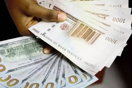 Naira Strengthens to ₦1,470/$ as FX Market Gap Narrows
