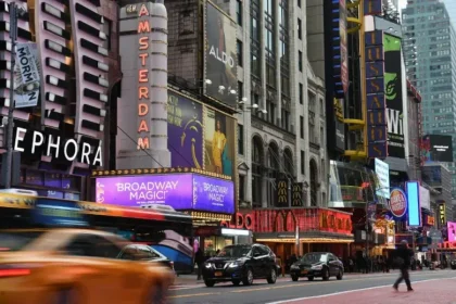 US: High Cost of Rent Pushes Workers Out of City