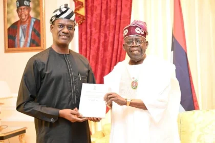 Tinubu Swears in Taiwo Oyedele as Minister of State for Finance