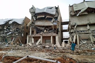 Kano State officials demolishing illegal buildings in Sharada