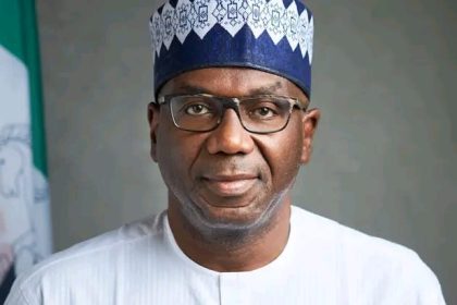 The Kwara State Government has taken ownership of a 132-unit National Housing Programme Estate located in Ogbondoroko, Asa Local Government Area, following its official transfer from the Federal Government. Governor AbdulRahman AbdulRazaq, represented by the Commissioner for Housing and Urban Development, Dr. Segun Ogunsola, received the estate’s documents and keys during a formal handover ceremony. The governor said the acquisition forms part of his administration’s efforts to reduce the housing deficit and expand access to affordable housing across the state. “This is another effort to bridge the housing deficit in Kwara and provide sustainable accommodation for residents,” he said. The estate comprises 132 housing units, including one-, two-, and three-bedroom detached and semi-detached buildings designed to cater to different income groups. Representing the Minister of Housing and Urban Development, Ahmed Musa Dangiwa, the Director of Public Buildings and Housing, Architect Musa Abdullahi, commended the state government for taking over the project in the public interest. He noted that the National Housing Programme was initiated to address Nigeria’s housing shortfall and improve access to decent housing nationwide. Dangiwa also disclosed that the Federal Government has awarded a contract for a new Renewed Housing Estate in Kwara, with construction expected to commence soon. The Permanent Secretary of the ministry, Shuaib Belgore, described the handover as a reflection of effective collaboration between federal and state governments. He added that the development underscores ongoing efforts to strengthen infrastructure and support economic growth in the state. Nigeria continues to face a significant housing deficit, particularly in urban areas, driven by population growth, urban migration, and years of underinvestment in public housing. The National Housing Programme, introduced under the administration of former President Muhammadu Buhari, aims to deliver affordable housing across all states through various financing options, including mortgages and rent-to-own schemes.