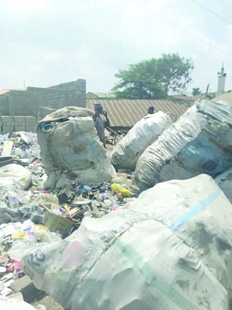 Abuja Satellite Town Residents Lament ‘Hellish’ Living Conditions Amid Growing Waste Crisis