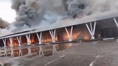 Massive fire breaks out at Calabar SPAR mall